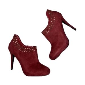 (3/$25) Delicious Burgundy Heeled Booties